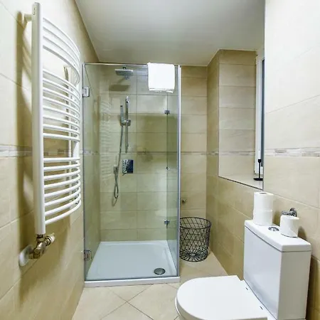 Saint Elisabeth Apartment