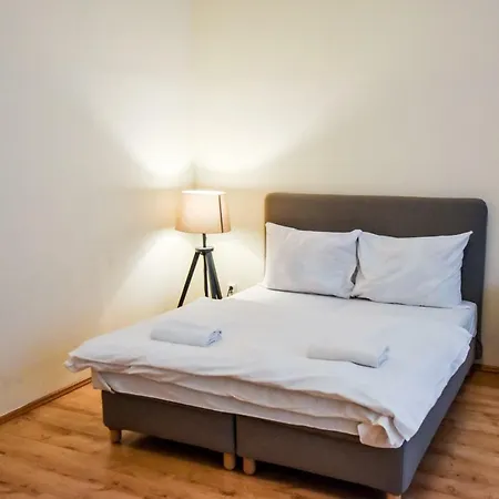 Saint Elisabeth Apartment